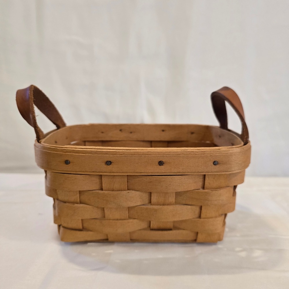Longaberger Basket Handwoven Dresden OH 1998 Small Woven Basket Leather Handles - Picture 3 of 10